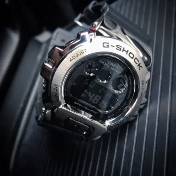 Наручные часы Casio GM-6900-1E