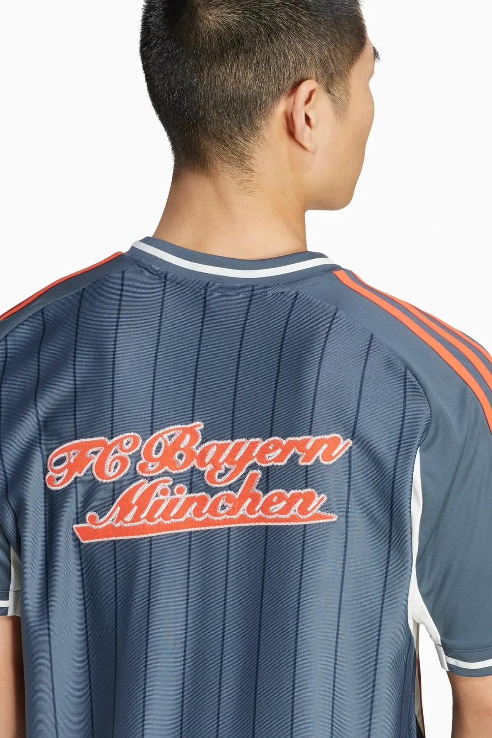 Футболка adidas FC Bayern 25/26 US - серый