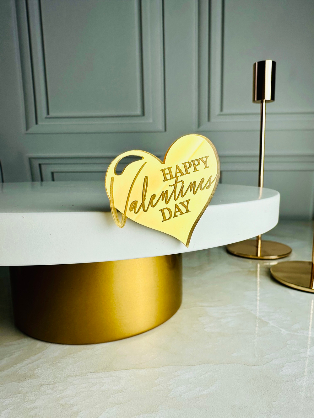 Топпер Бирка сердечко  "Happy Valentines Day"   (4см) 5шт акрил