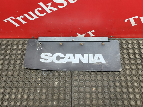 Брызговик крыла
