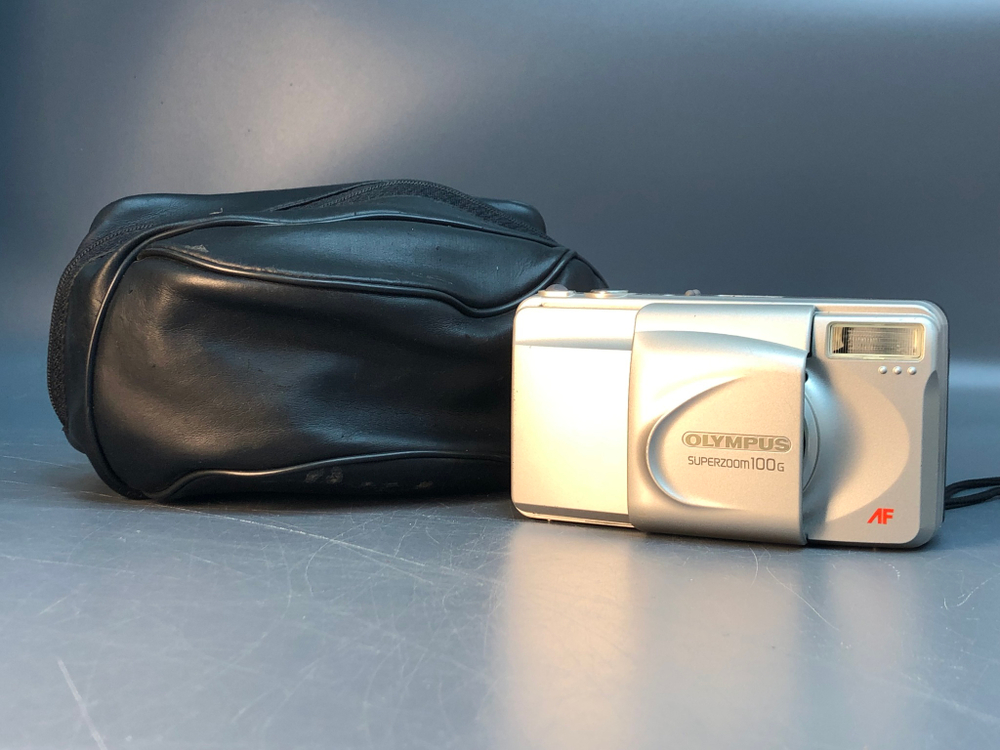 Olympus Superzoom 100G