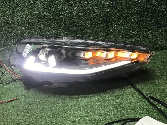 Фара правая Haval F7 (2018-2024) LED