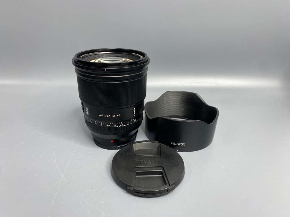 Viltrox AF 75mm F1.2 STM Pro Fujifilm
