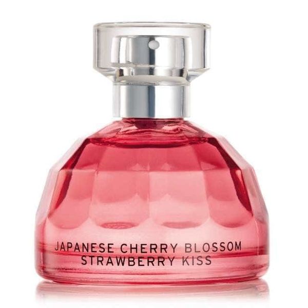 The Body Shop Japanese Cherry Blossom Strawberry Kiss