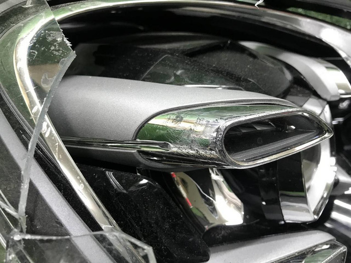 Битая Фара правая Porsche Cayenne 3 (17-23) LED