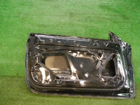 Дверь левая Mercedes E C238 (2016-2023)