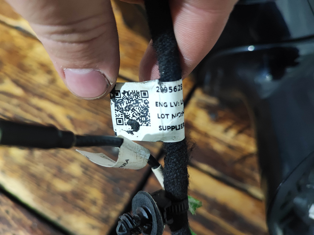 Зеркало левое 12 pin Omoda C5 22-нв Б/У Оригинал 601000430AABCE