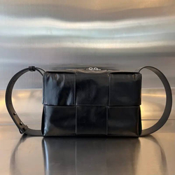 Сумка Bottega Veneta Arco