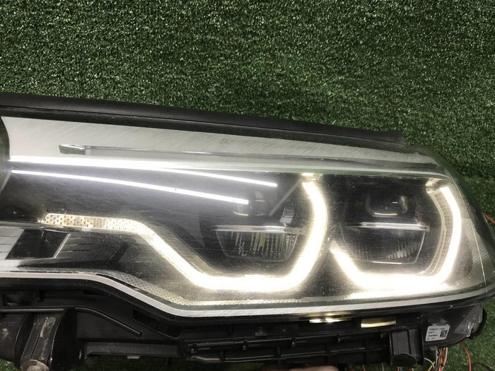 Фара левая BMW 5er G30 (17-20) Adaptive LED