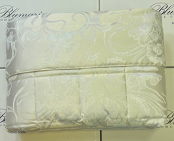 Покрывало 270х270 Blumarine Lapis Perla молочно-белое