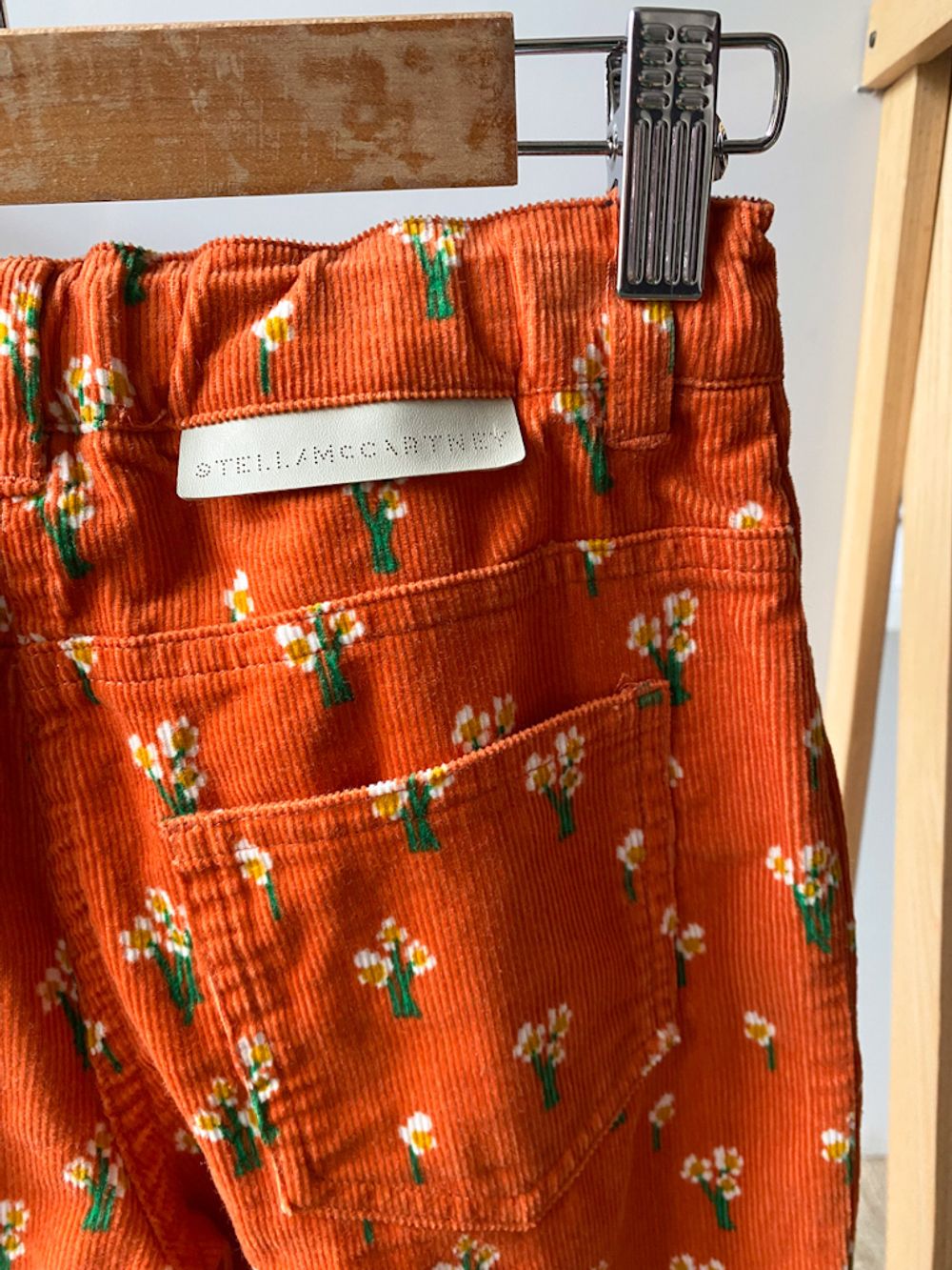 Новые вельветовые брюки Stella McCartney, 128