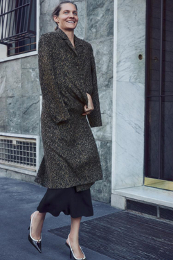 ZARA ДЛИННОЕ ПАЛЬТО С АНИМАЛИСТИЧЕСКИМ ПРИНТОМ — ZW COLLECTION, ЛЕОПАРДОВЫЙ/НЕЖНО-КОРИЧНЕВЫЙ