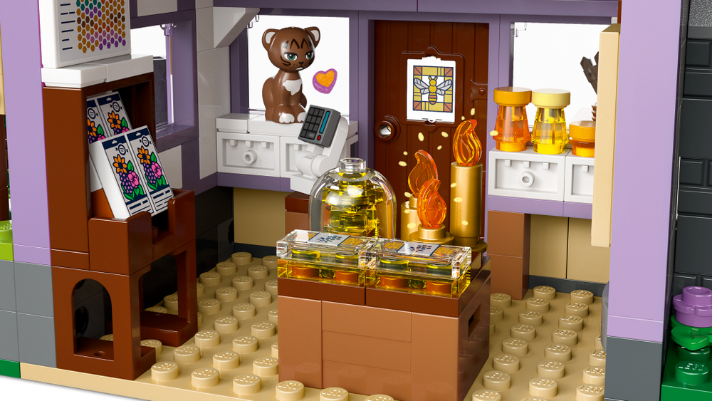 Конструктор Лего Френдс Дом пчеловода и цветочный сад | LEGO Friends Flower Garden - 42669, 1161 деталей (12+)