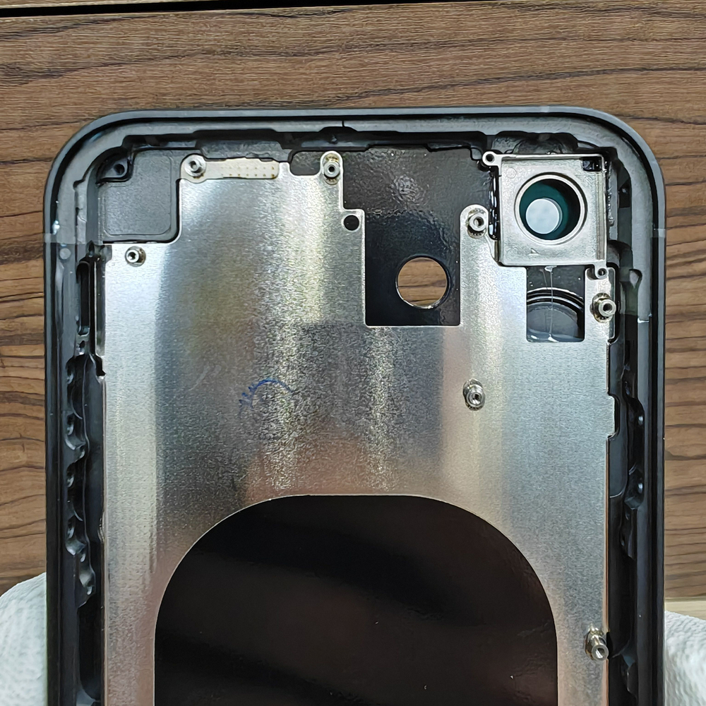 Корпус для iPhone XR в стиле iPhone 16 (цвет: White / Белый)
