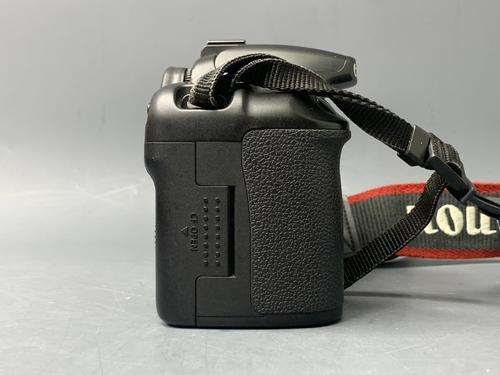Canon EOS 30D