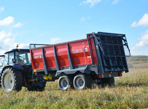 Навозоразбрасыватель Metal-Fach 8 тонн N-267