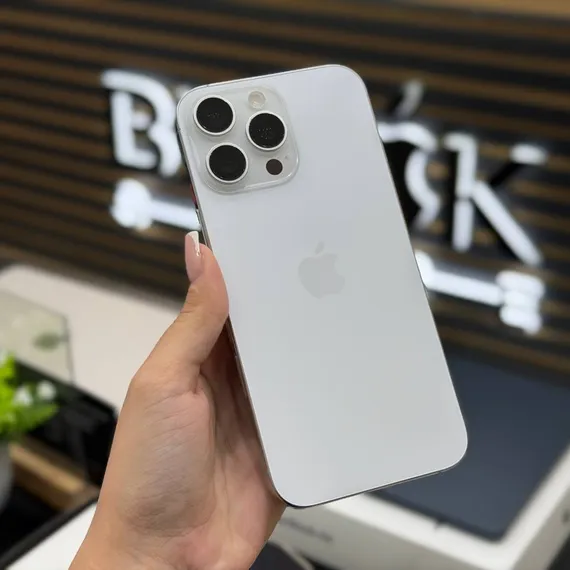 Б/У Телефон apple iPhone 16 Pro Max 256Gb White 98% (G3F5F9YGJQ)