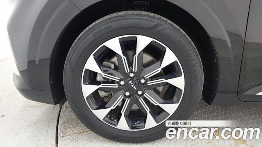 KIA Canival 9-Seater Noblesse — 2022