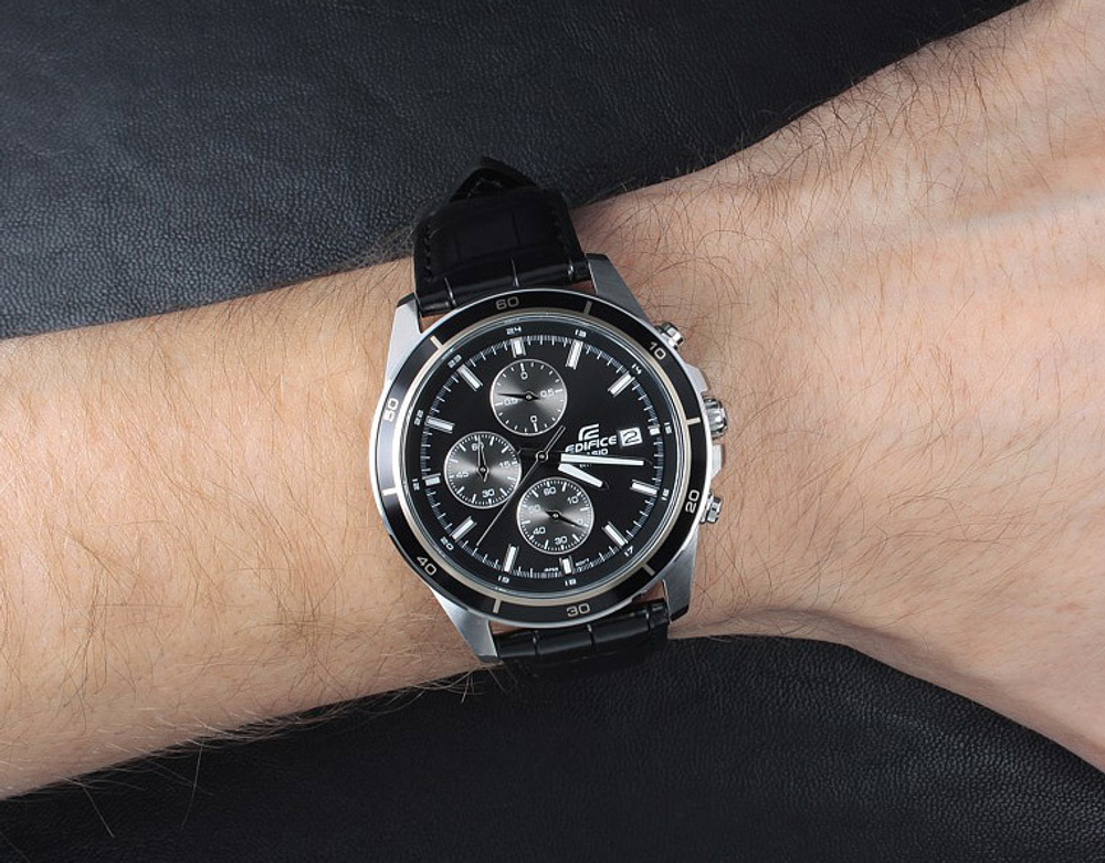 Часы Casio EFR-526L-1A
