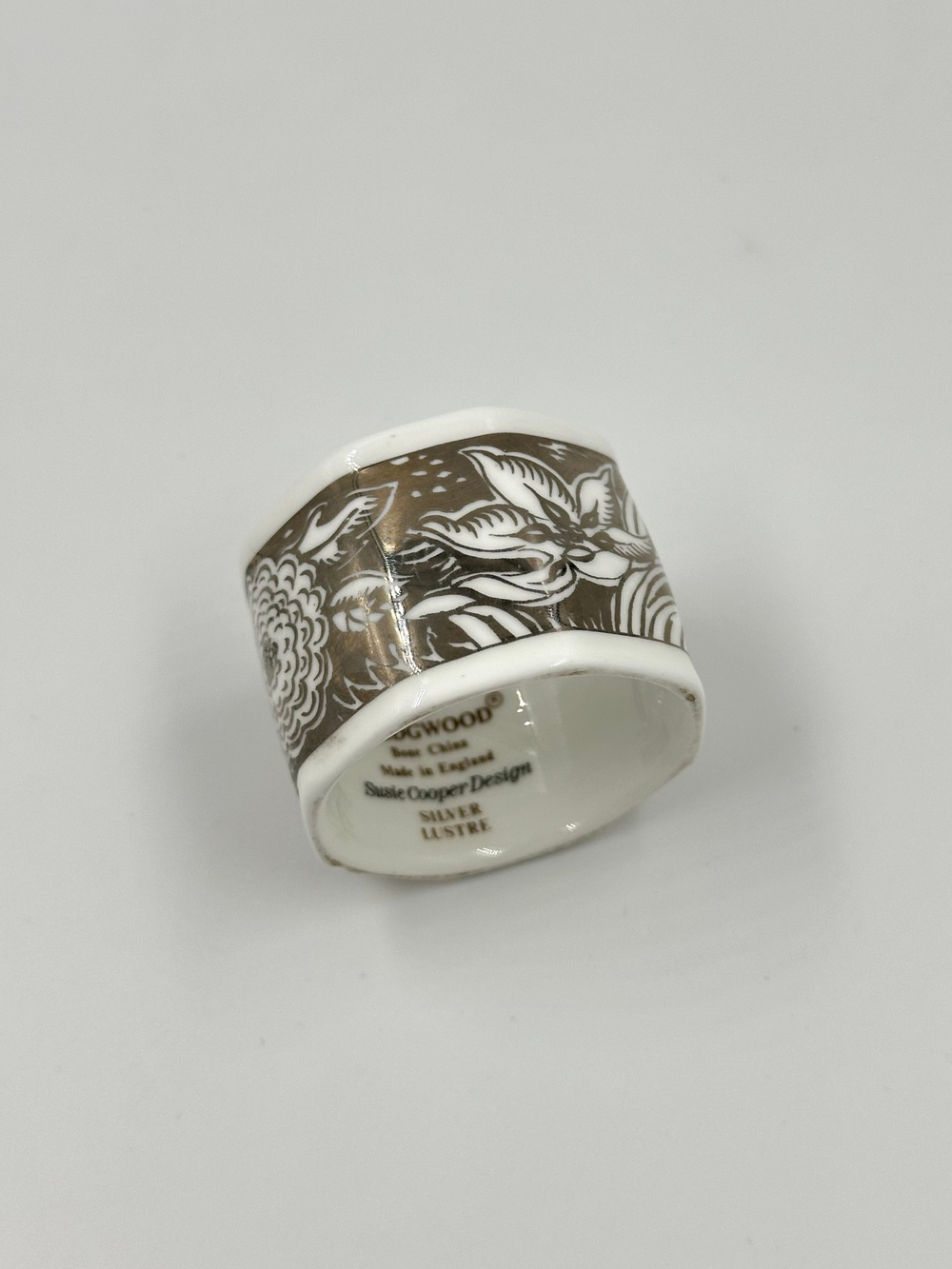 Кольцо для салфетки Wedgwood, Silver Lustre