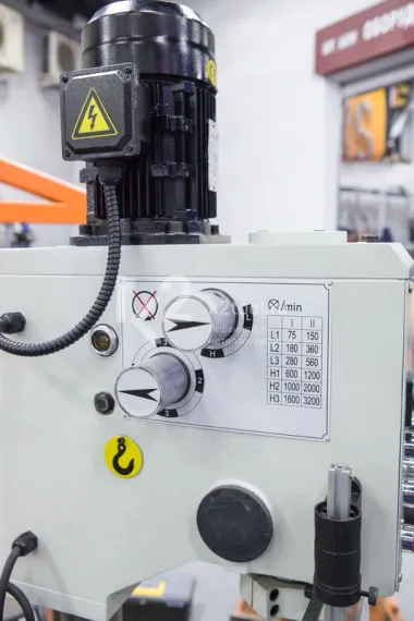 Вертикально-сверлильный станок Stalex GB-25 Profi