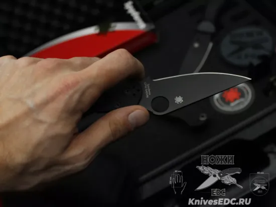 Нож складной Spyderco ParaMilitary 2 Black Blade C81GPBK2 c черным клинком CPM-S45VN, рукоять черный G10