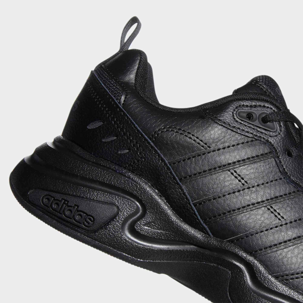Кроссовки мужские ADIDAS STRUTTER