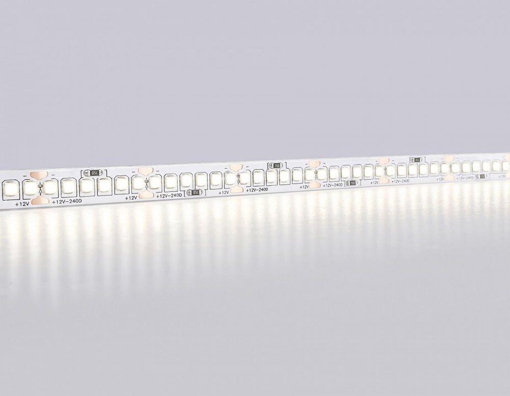 Лента светодиодная Ambrella Light GS GS1502