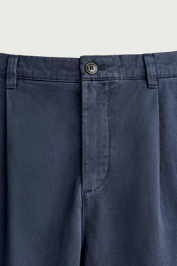 ZARA БРЮКИ ЧИНОС STRAIGHT FIT СО СКЛАДКАМИ, МОРСКОЙ СИНИЙ