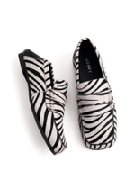 loafer zebra
