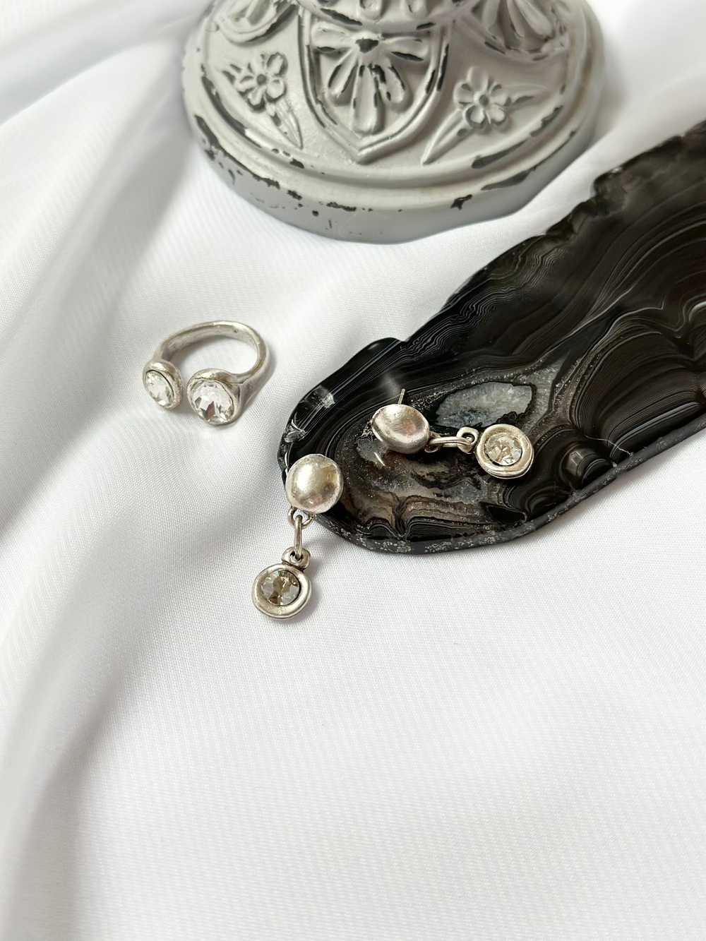 Серьги с подвесом из кристалла Swarovski