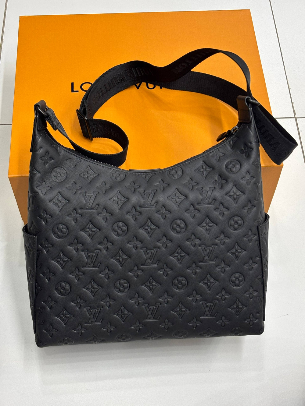 Сумка через плечо Louis Vuitton Bolso hobo Cargo