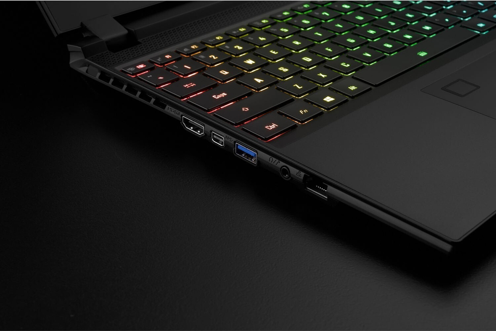 Ноутбук Gigabyte AERO 15 KB-7RU1130SH 15.6; 1920x1080 (Full HD), Intel Core i7 10750H, 2600 МГц, 16 Гб DDR-4, 512 Гб SSD, GeForce RTX 2060 6144 Мб, Wi-Fi, Bluetooth, Cam, Windows 10 Home (64 bit), чёрный