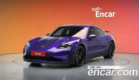 Porsche Taycan Turbo GT Weissach pack — 2025
