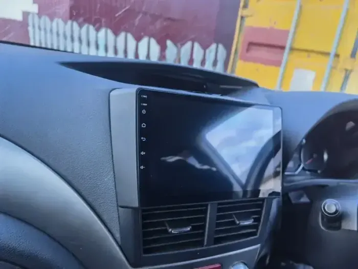 Магнитола для Subaru Forester 3 (SH) 2008-2013, Impreza (GH, GE) - Kuberg QLed, Android 13, Быстрейшая, CarPlay, SIM-слот