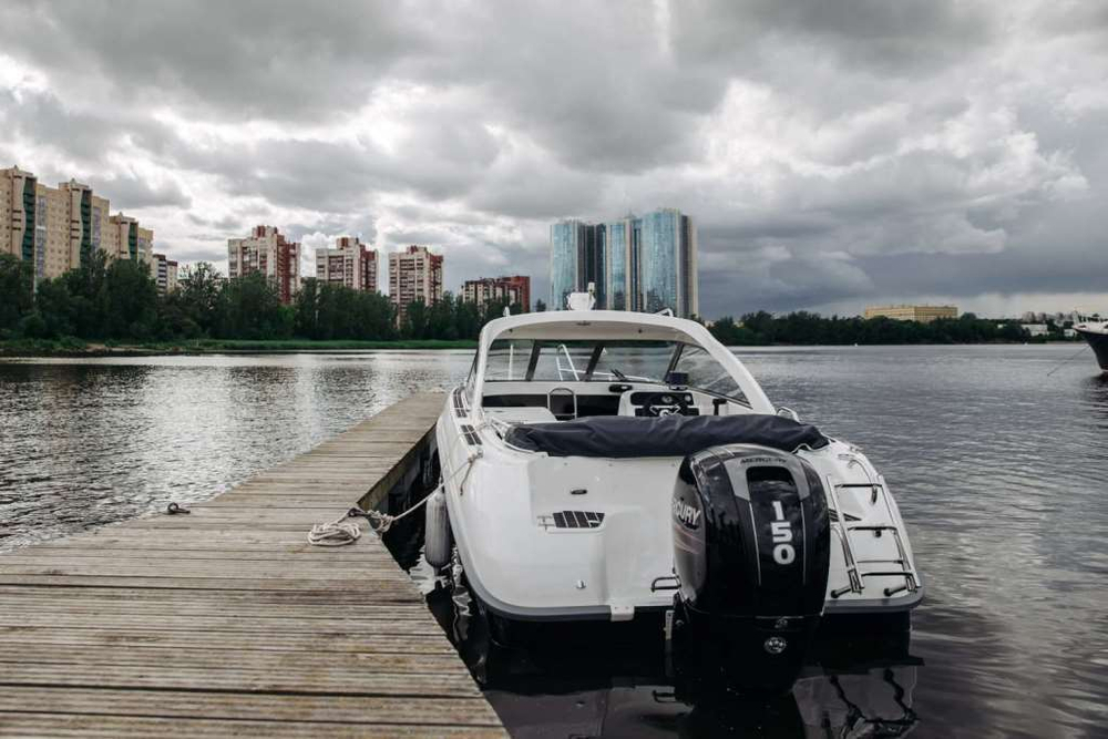 Стеклопластиковый катер Phoenix (Феникс) 600 HT