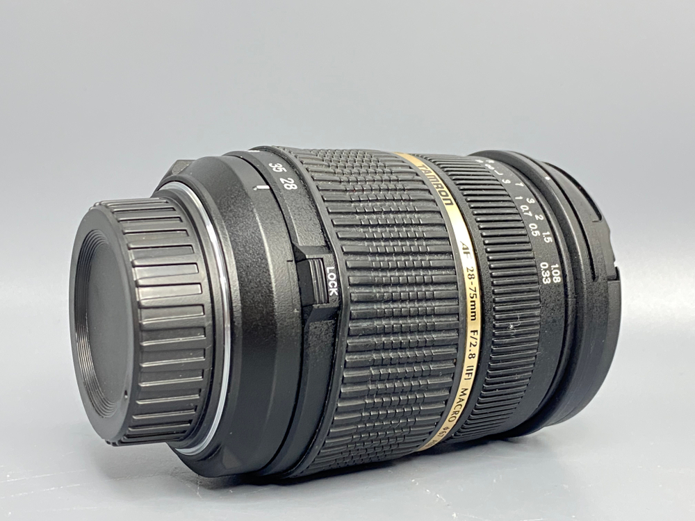 Tamron 28-75mm 2.8 Nikon Пыль внутри