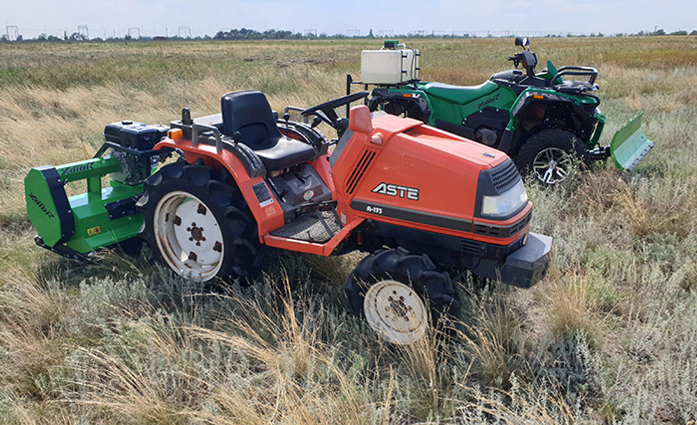 КОСИЛКА-ИЗМЕЛЬЧИТЕЛЬ FLAIL MOWER XFM С ТРЁХТОЧЕЧНЫМ КРЕПЛЕНИЕМ