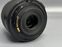 Canon EOS 1200D kit 18-55mm 3.5-5.6 III 3.000 кадров