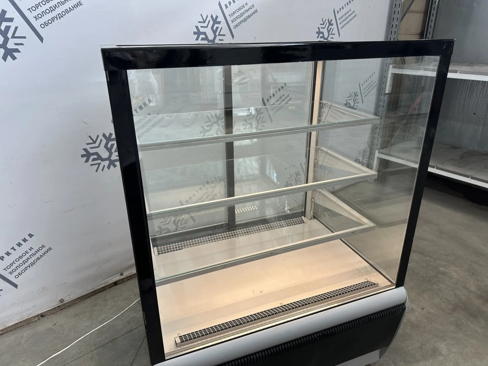 Кондитерская витрина Carboma K70 VV 0.9-1