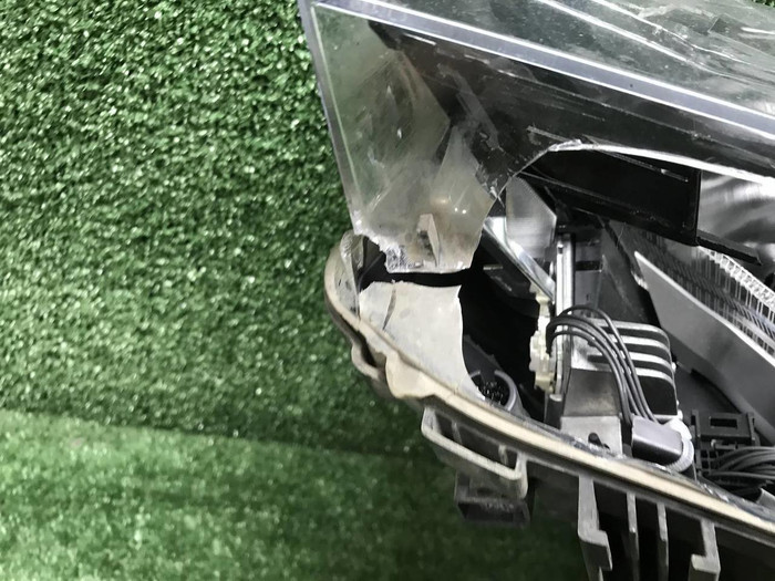 Битая Фара левая BMW 7er G11 (15-19) Adaptive LED