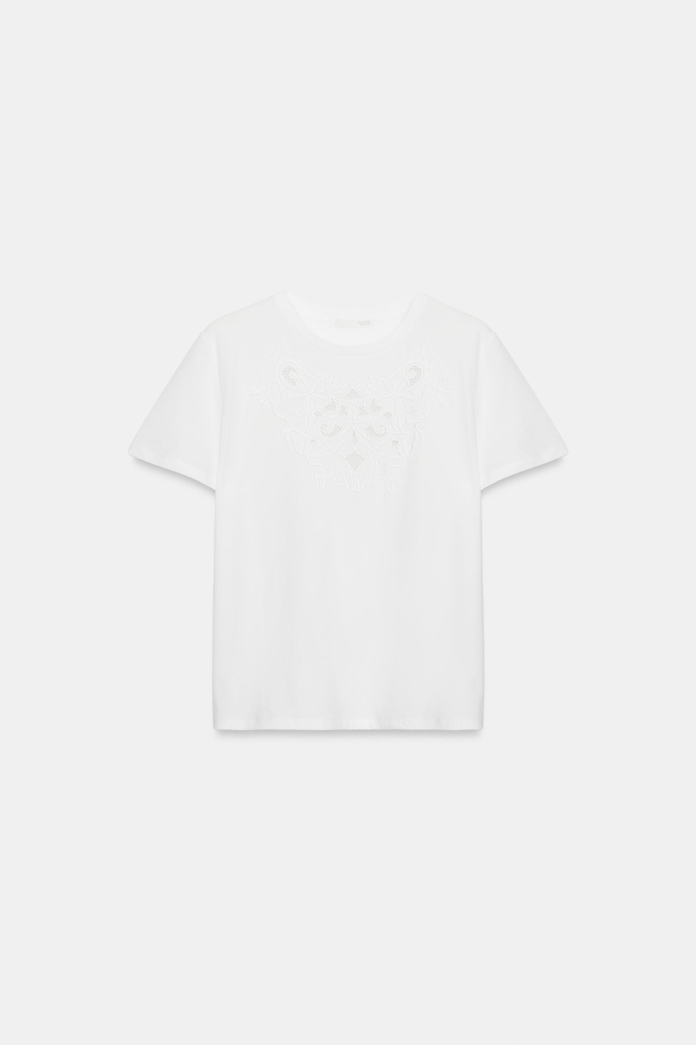 ХЛОПКОВАЯ ФУТБОЛКА С ВЫШИВКОЙ — ZARA