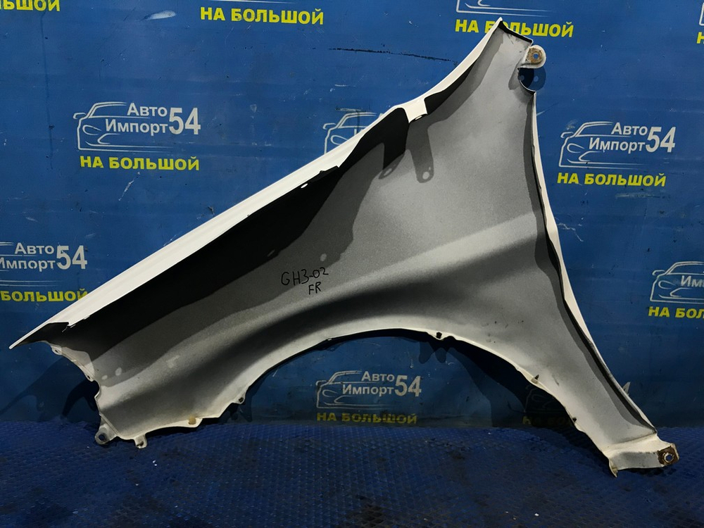 Крыло переднее правое Honda HR-V 1999