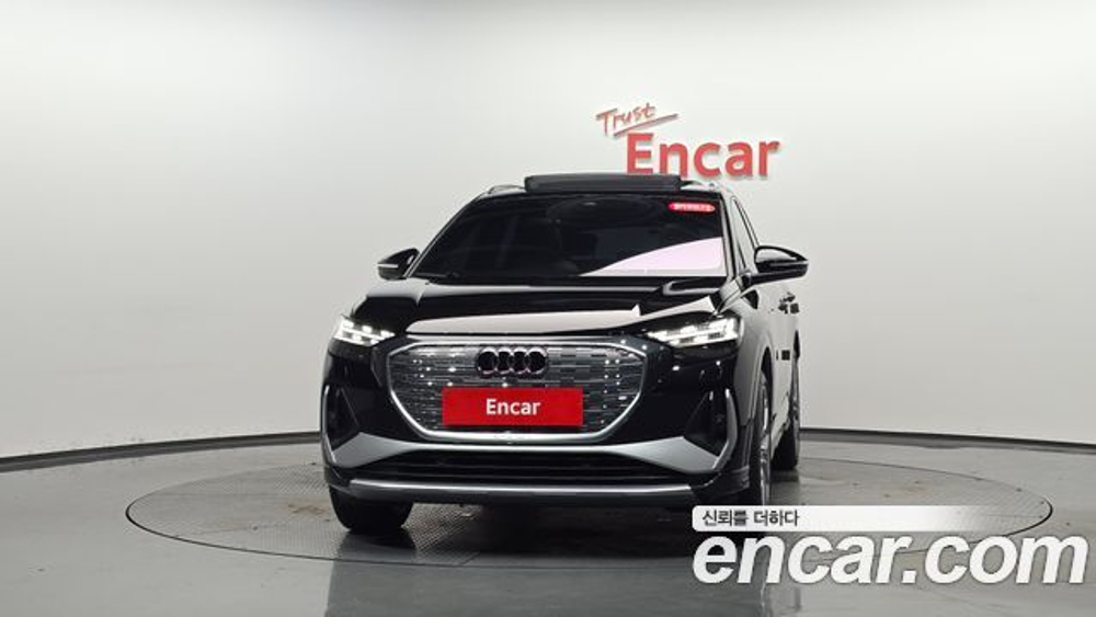 Audi Q4 e-tron 45 Premium — 2026