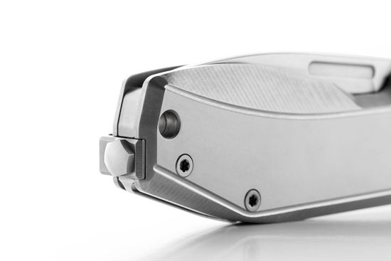 Нож Lion Steel NANO L/NA01GY, сталь клинка CPM-Magnacut, рукоять титан