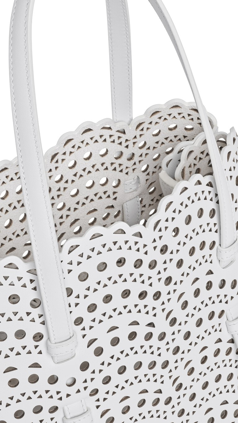 ALAÏA СУМКА MINA 25 ИЗ ТЕЛЯЧЬЕЙ КОЖИ, КРЕМОВЫЙ