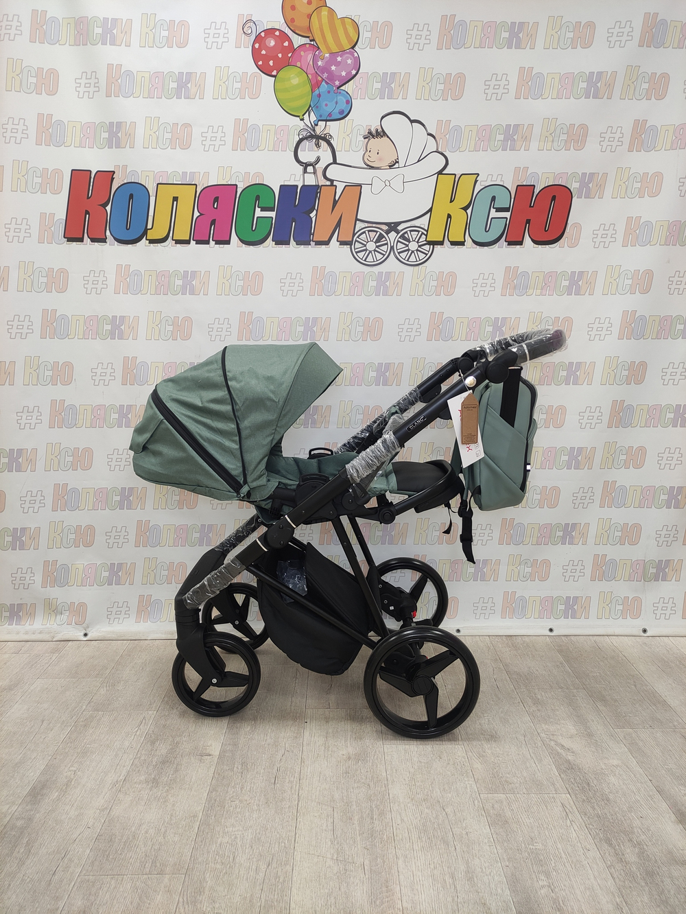 Коляска модульная Adamex Blanc BL-PS141