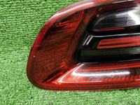 Фонарь правый внутренний Porsche Macan 95b (14-18)