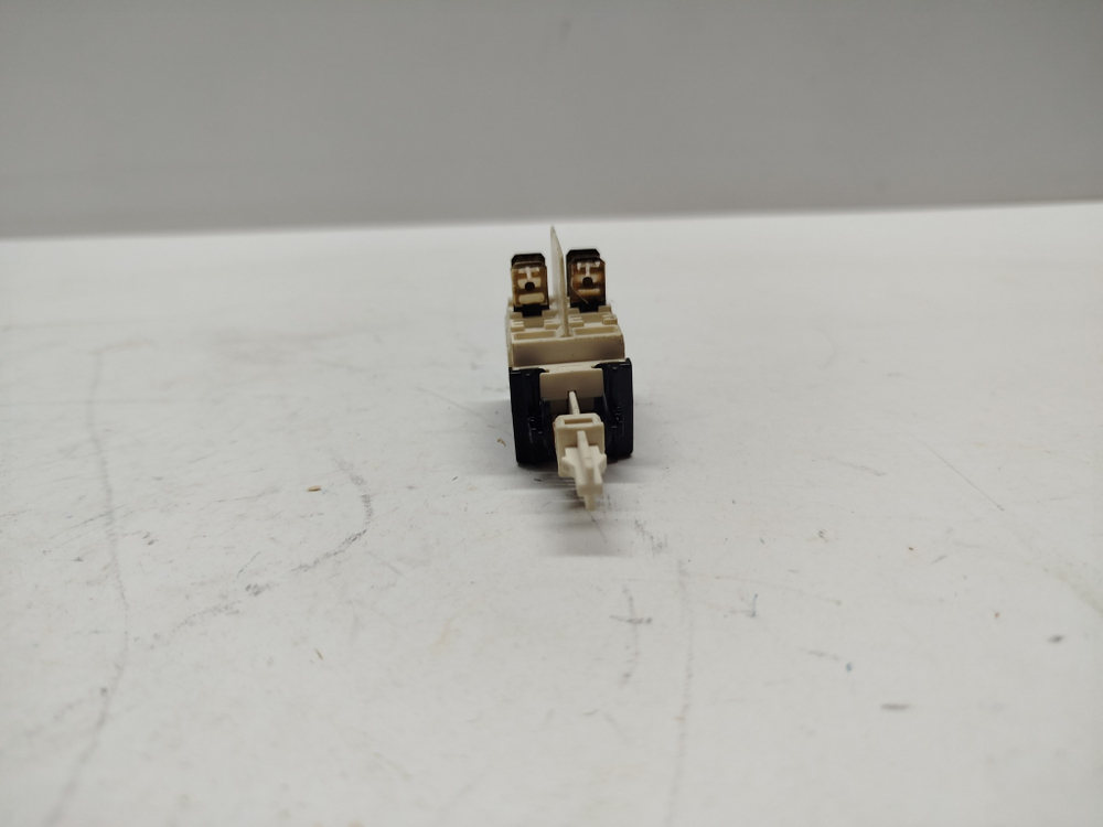 WKB60841 кт265 Сетевая кнопка для стиральной машины Beko WKB60841 б/у