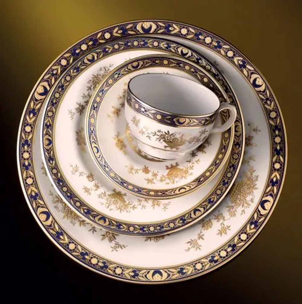 Wedgwood Тарелка Wedgwood Prestige Dynasty 27см обеденная WW-5C108300100